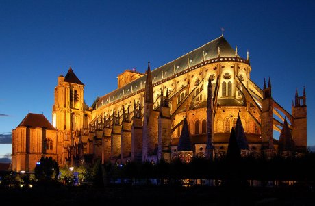 Cathédrale Saint Etienne (XII siècle)